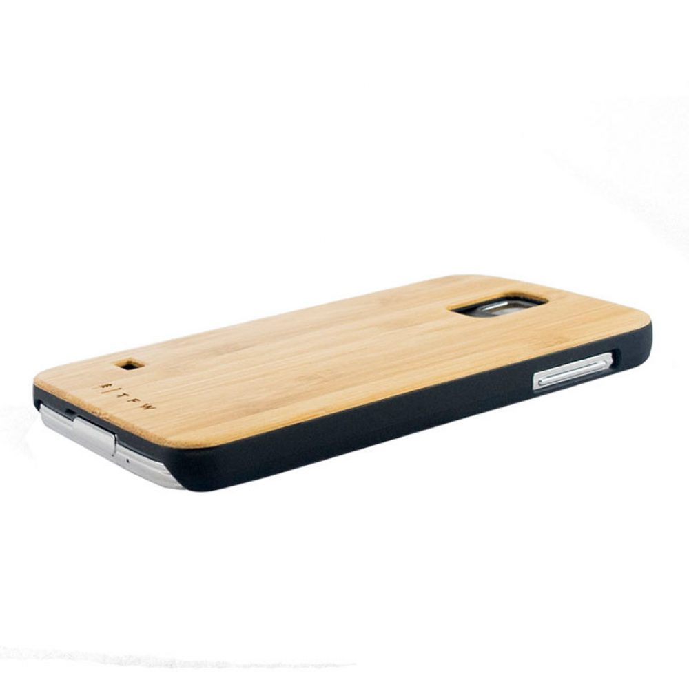 wooden smartphone case