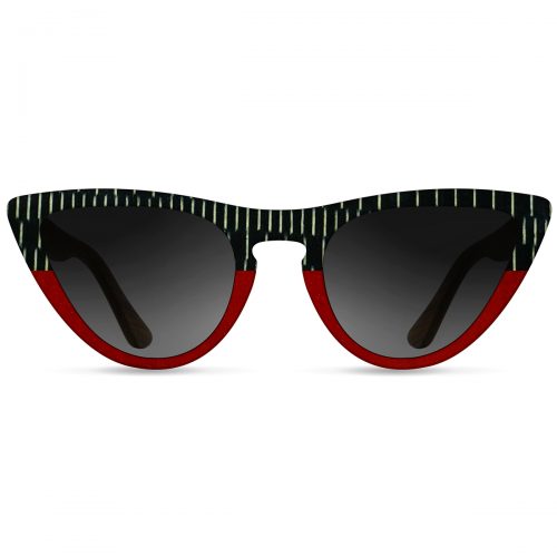Sand in Black and Red
